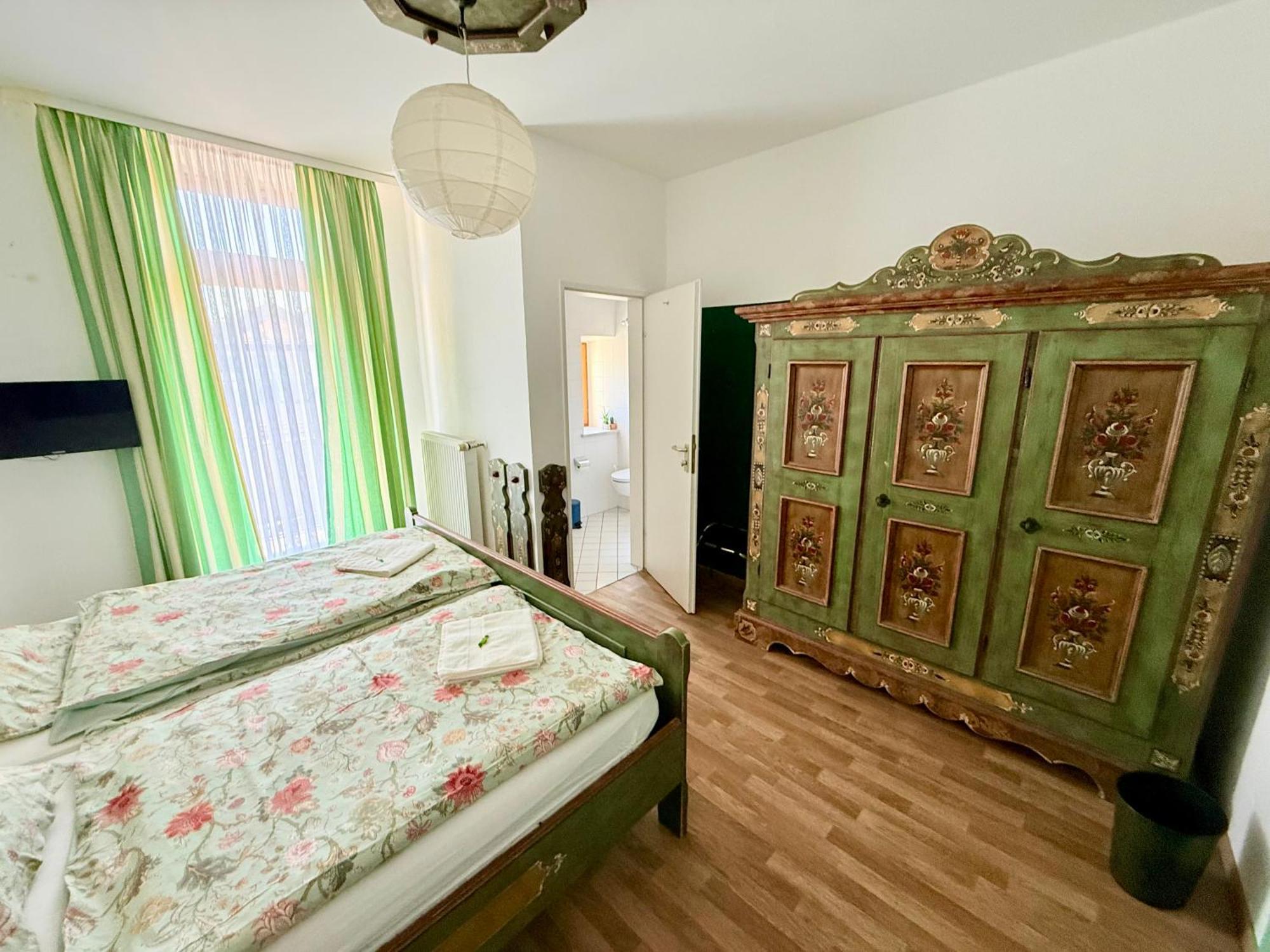 Pension Casa Tempora Munich Luaran gambar